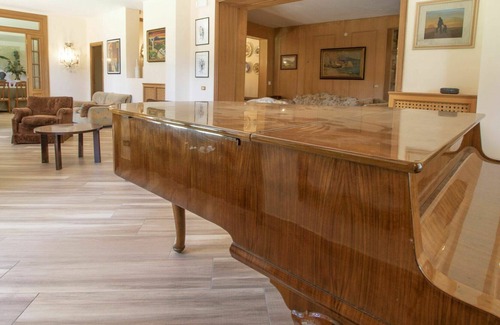 Rocca Priora House | Stunning private villa for 14 people with WIFI, private pool, TV, patio and parking
