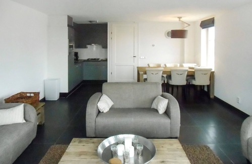 West-Graftdijk House | Stunning private villa for 6 people with WIFI, TV, terrace and parking