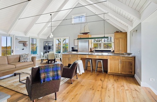 North Truro House | Stunning & Private 6BD+ Oceanfront Complex-Amazing Views, A/C, Hot Tub, Walk to Coast Guard Beach