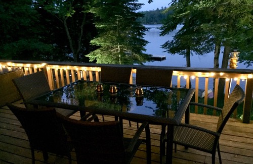 Gooderham Cottage | Stunning private beach and newly renovated, four-season, lakefront cottage
