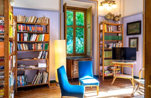 Ala di Stura House | Stunning private villa for 12 guests with WIFI, TV, patio and pets allowed