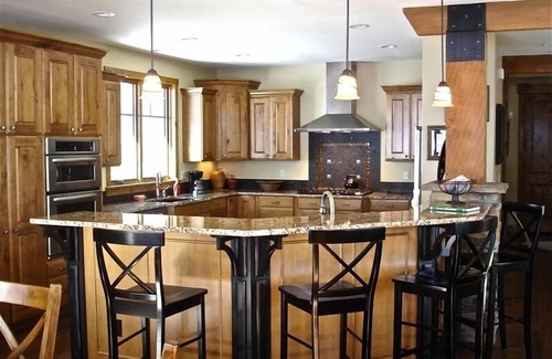 Pole Creek Meadows House | Stunning Private Lodge with Great Views!