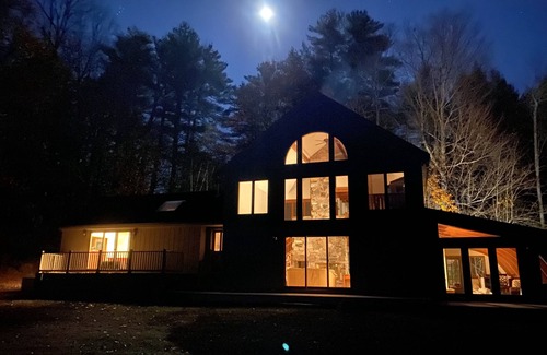 Manchester House | Stunning private Maine lakefront home with hot tub.