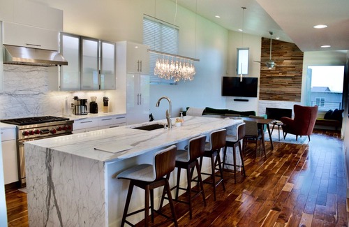 Austin House | Stunning, Private, Mid-Century Home in East Austin
