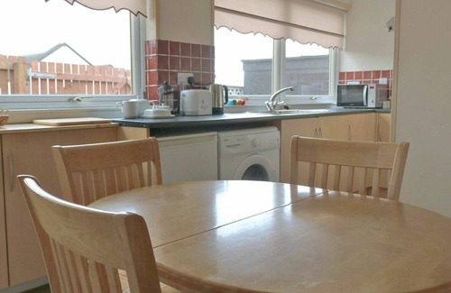 Achachork House | Stunning private villa for 2 people with WIFI, TV, pets allowed and parking