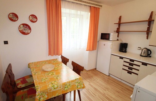 Sedlec Villa | Stunning private villa for 8 people with private pool, TV and pets allowed