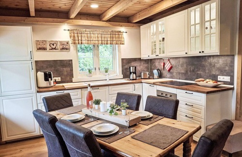 Grossenkneten House | Stunning private villa for 6 guests with WIFI, TV, terrace and parking