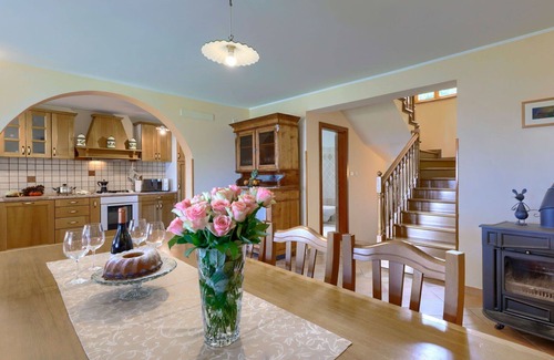 Brovinje House | Stunning private villa for 8 people with private pool, WIFI, A/C, TV and terrace