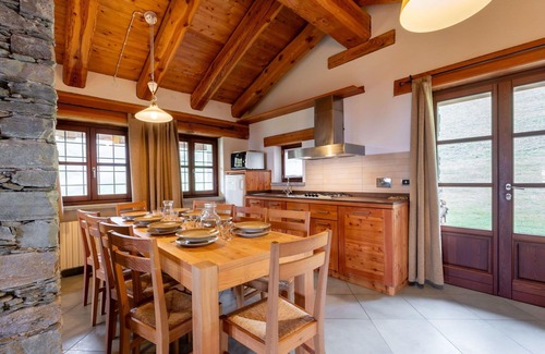 Sampeyre House | Stunning private villa for 9 guests with TV, patio and parking