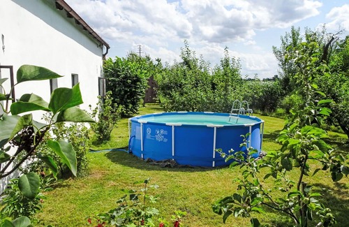Vlkov Villa | Stunning private villa for 13 guests with WIFI, private pool, TV and pets allowed