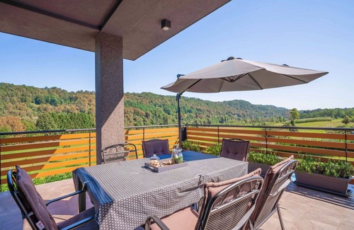 Presika House | Stunning private villa with A/C, WIFI, private pool, hot tub, TV, terrace, panoramic view, parking