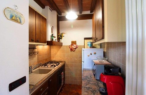 Santarello Villa | Stunning private villa with A/C, WIFI, private pool, TV and parking, close to Montepulciano