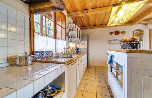 Gilowice Villa | Stunning private villa with WIFI, hot tub, private pool, TV, terrace, pets allowed and parking