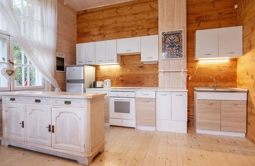 Sztutowo House | Stunning private villa for 12 people with WIFI, TV, terrace and parking