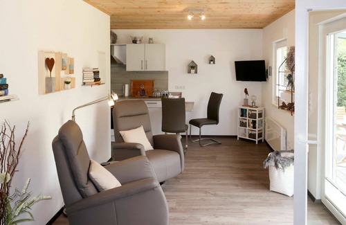 Kirburg House | Stunning private villa for 2 guests with TV and terrace