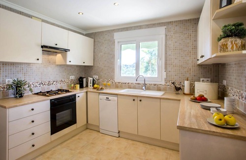 Orba House | Stunning private villa for 6 people with private pool, A/C, WIFI, TV, terrace and parking