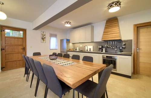 Senj House | Stunning private villa for 12 people with hot tub, WIFI, A/C, private pool, TV, terrace and park.