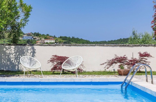 Momjan House | Stunning private villa for 5 guests with private pool, A/C, WIFI, TV, patio and parking