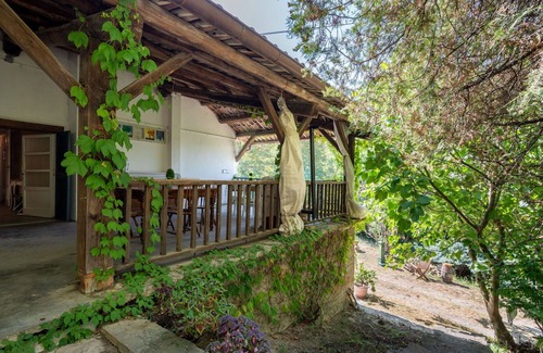 Santo Stefano Belbo House | Stunning private villa for 8 people with WIFI, private pool, TV, patio, panoramic view and parking