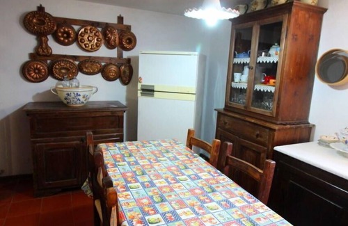 San Feliciano Villa | Stunning private villa for 5 people with pool, WIFI, TV, pets allowed and parking
