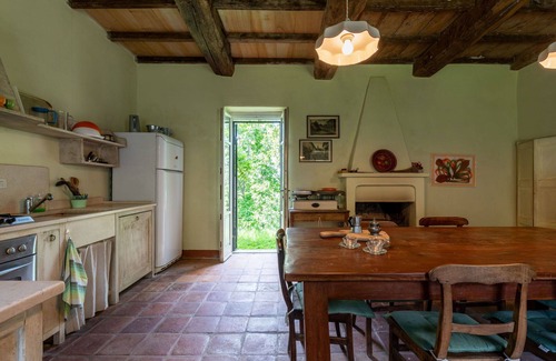 Soglio Villa | Stunning private villa for 7 people with TV, balcony and parking