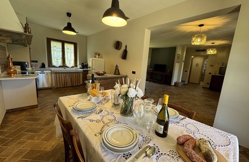 Santa Maria del Giudice Villa | Stunning private villa with A/C, WIFI, TV, veranda, pets allowed, panoramic view and parking