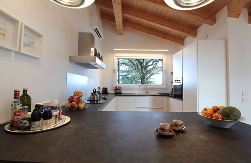 Teolo Villa | Stunning private villa with hot tub, private pool, WIFI, A/C, patio and parking, close to Padua