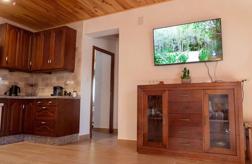 Cabra Villa | Stunning private villa with WIFI, A/C, private pool, TV, terrace, pets allowed and parking