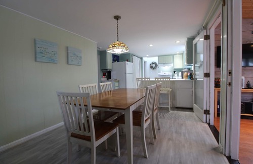 West Dennis House | Stunning Private Yard, Close to Town (2305)