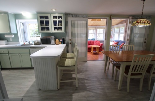 West Dennis House | Stunning Private Yard, Close to Town (2305)
