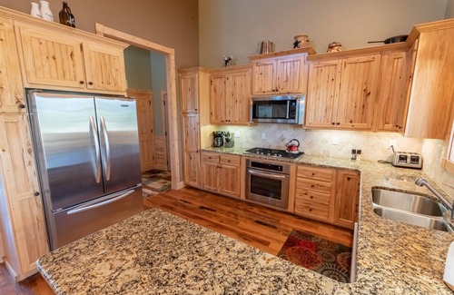 Island Park Cabin | Stunning property with water and mountain views - Sleeps 10