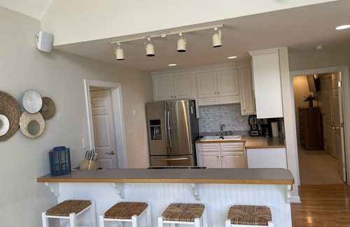 Macon House | Stunning property with 2 docks, kayaks, SUP, firepit, hammock & huge water mat