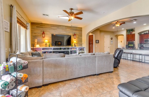 Montelena House | Stunning Queen Creek Getaway w/ Private Pool!
