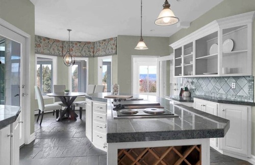 Castle Rock House | Stunning Ranch Close-in With Sweeping Views!