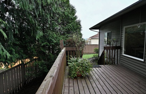 Happy Valley House | Stunning Ranch Home in Walkable Gorgeous Happy Valley Neighborhood