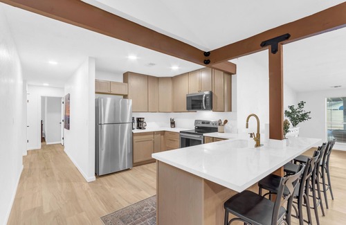 Chandler House | Stunning Retreat w/ Pool | Prime Chandler Location