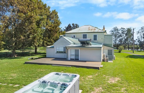 Millers Forest Other | Stunning River View Estate