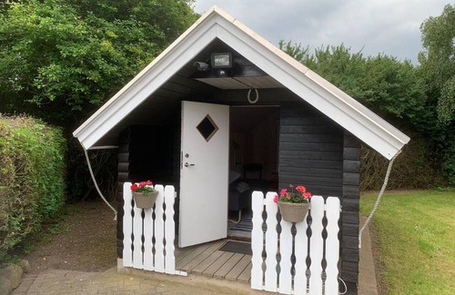Idestrup Cottage | Stunning Romantik Cabin Close to Baltic Sea