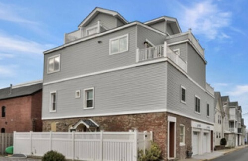 Rumson House | Stunning Sea Bright Home, 1 Block to Beach!