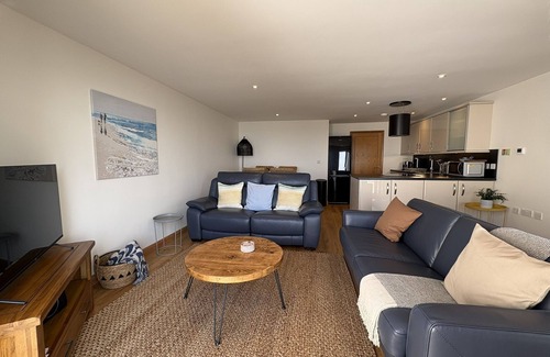 Seaton Apartment | Stunning Sea Views from this Cosy 1 Bedroom Apartment