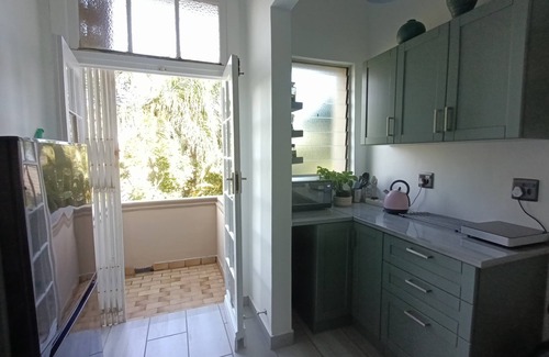 Durban North Apartment | Stunning Sea Views summarize this property!