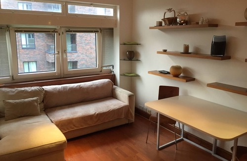East Putney Apartment | Stunning self contained 1 bedroom flat in the heart of Putney.