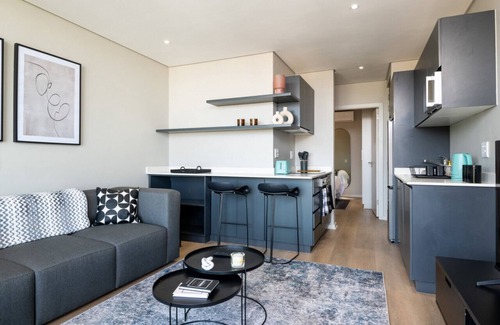 Windermere Apartment | Stunning Slick 902 Florida Road