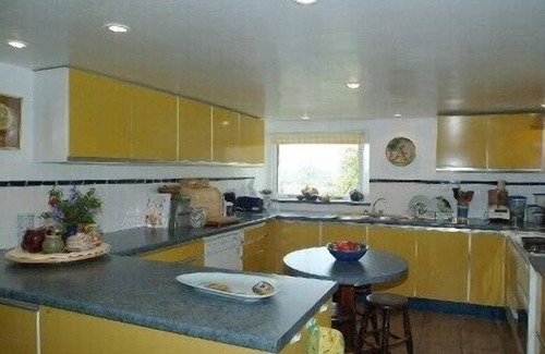 Caherdaniel House | Stunning south facing coastal location overlooking the sea, catering available