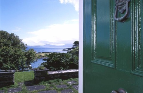 Caherdaniel House | Stunning south facing coastal location overlooking the sea, catering available