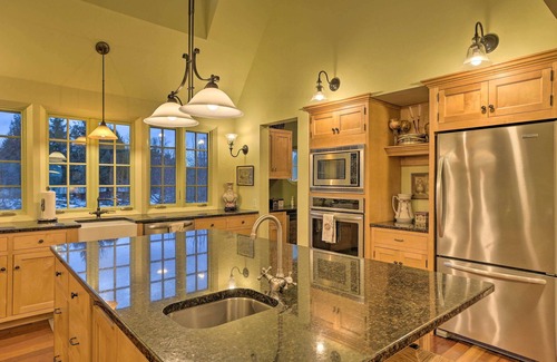 South Hero House | Stunning South Hero Home on Lake Champlain w/View