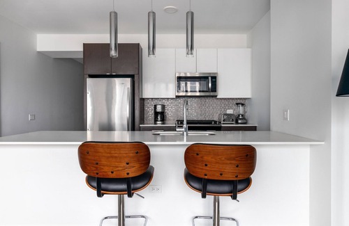 South Loop Apartment | Stunning South Loop 1BR w/Pool + Gym near Michigan Avenue by Blueground