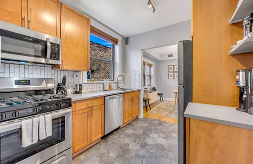 Uptown Condo | Stunning, Spacious, & Sun-soaked 2BR Uptown Condo by AllSet Turnover