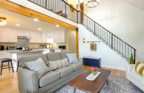 Sterling House | Stunning Sterling Sanctuary: Unwind on the Water!