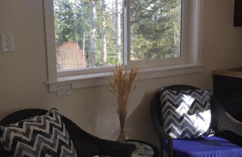 East Sooke Apartment | Stunning Studio in Heart of East Sooke